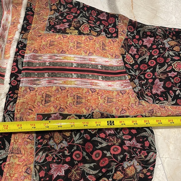 Kori America XL semi sheer duster with short fringe detail - Picture 8 of 9